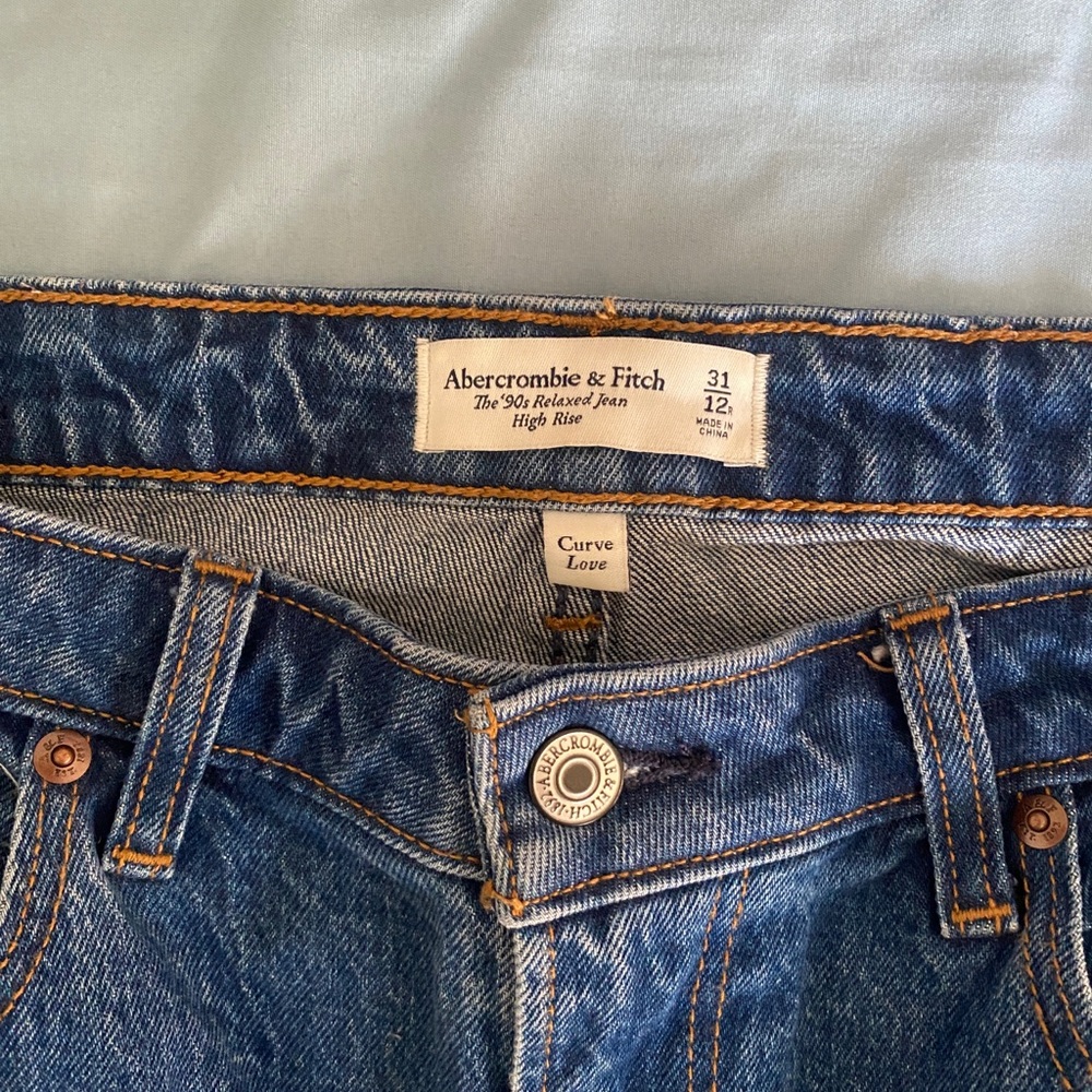 Abercrombie & Fitch 90s relaxed jeans